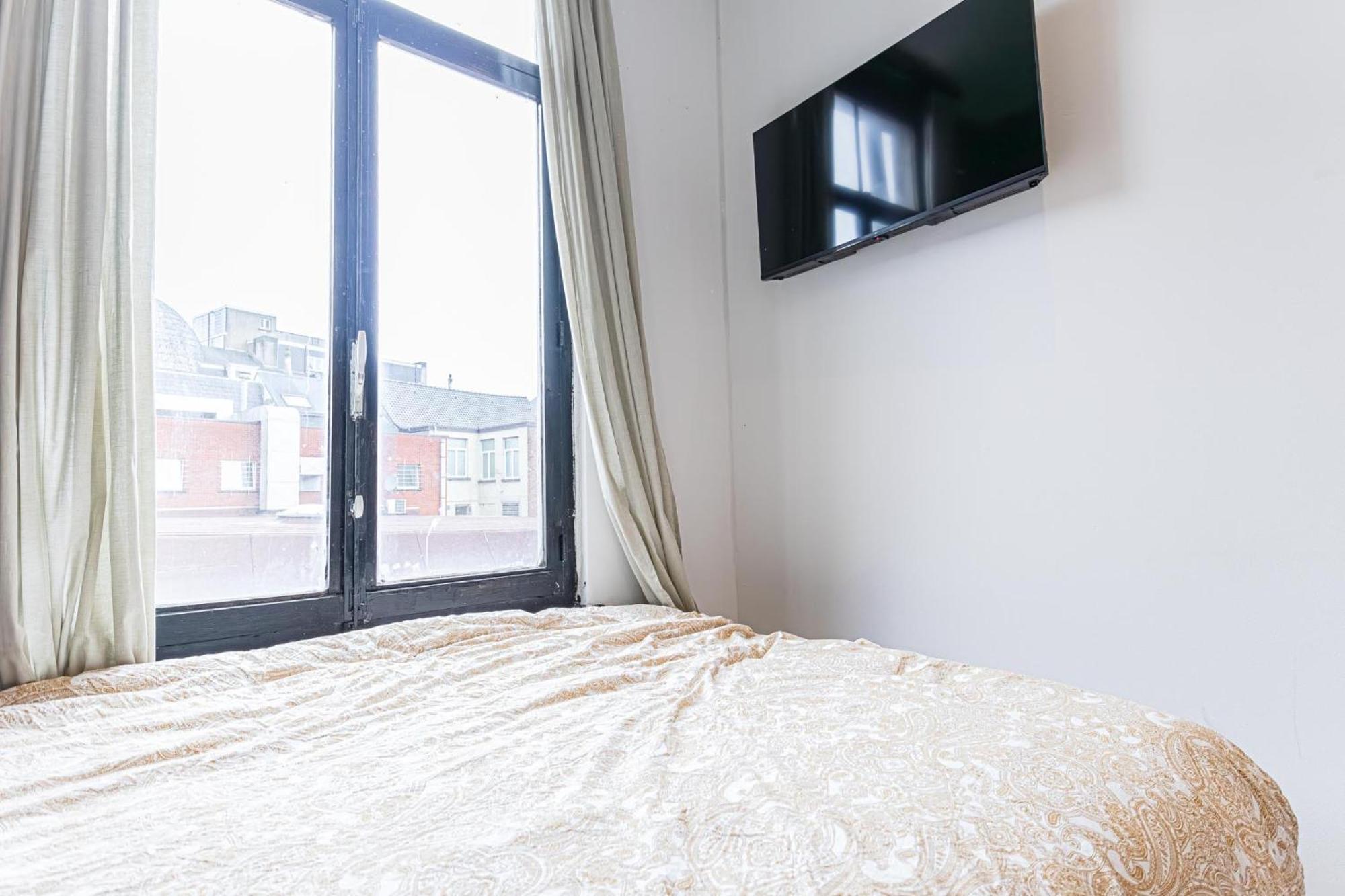 Spacious Shared 5Br Apt In The Heart Of Gent Exterior foto